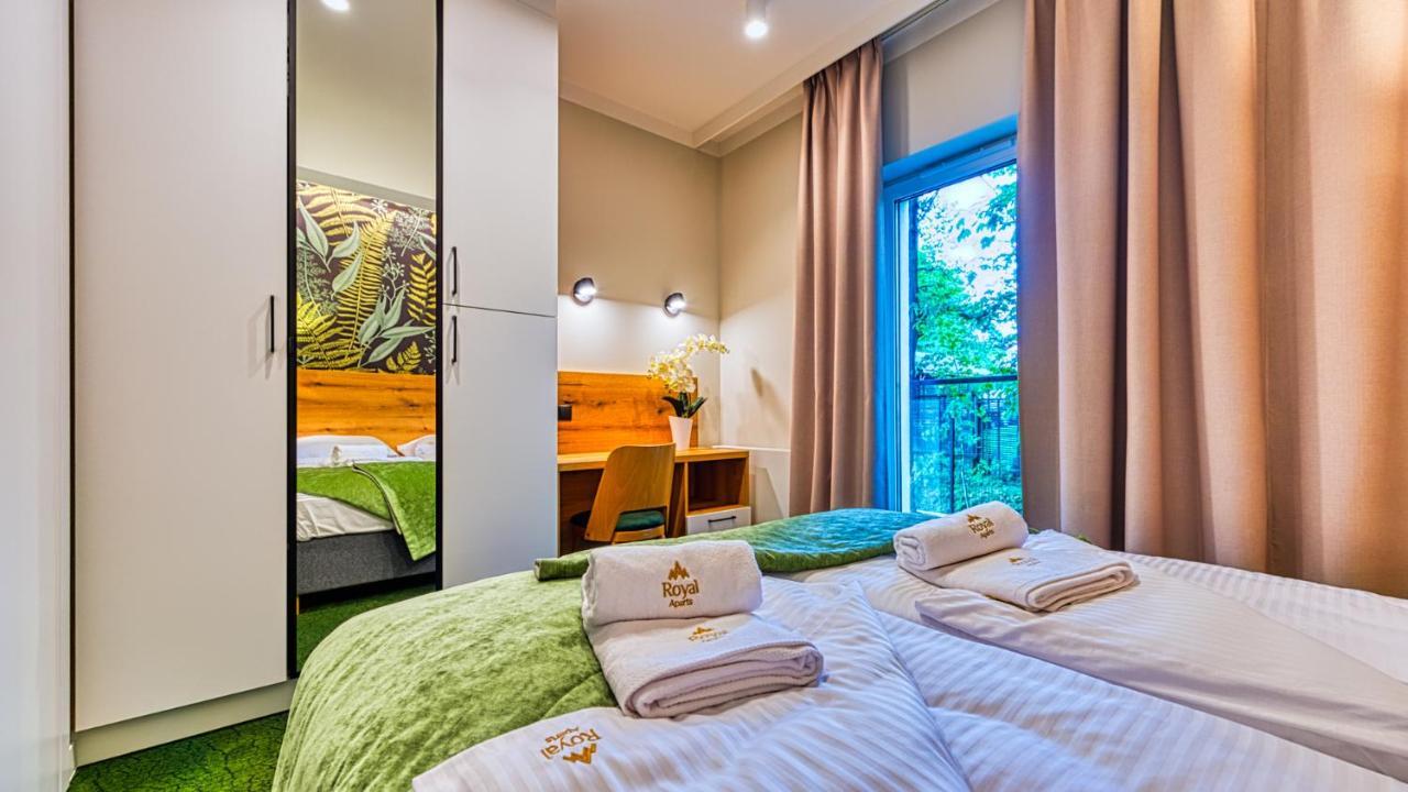 Apartamenty Vip Centrum - Wczasowa 17 By Royal Aparts Swieradow-Zdroj Bagian luar foto