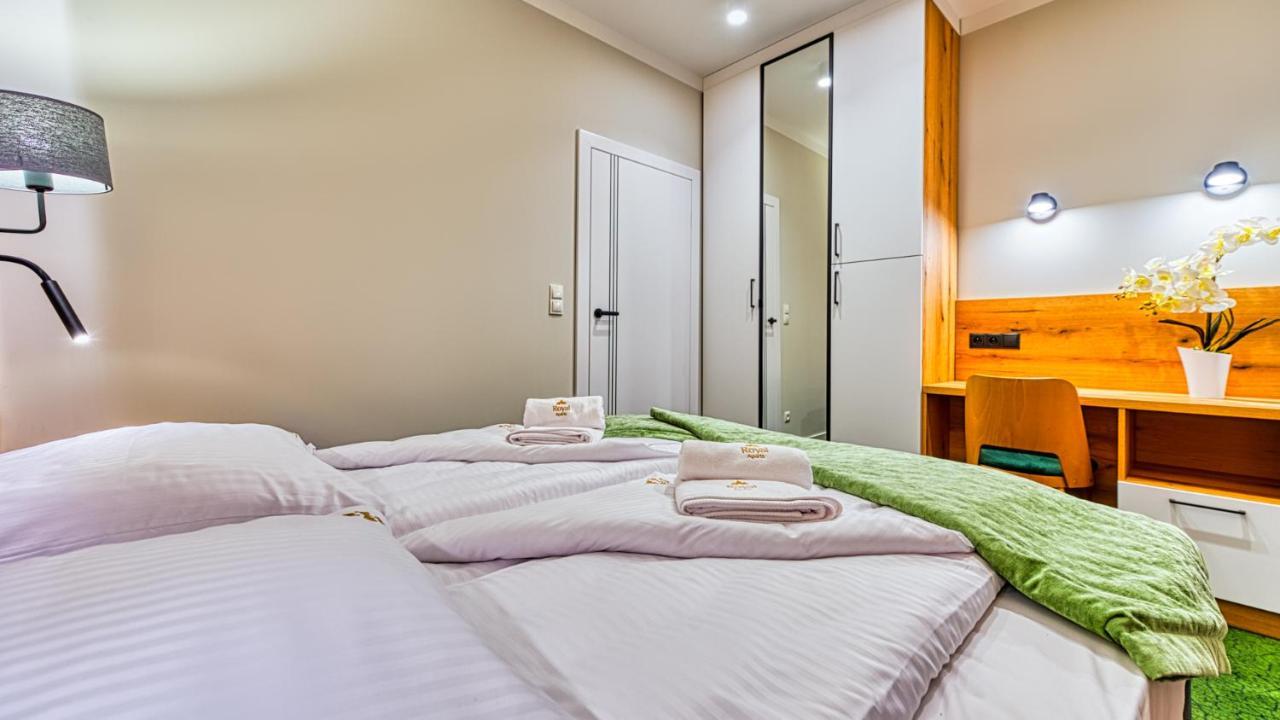 Apartamenty Vip Centrum - Wczasowa 17 By Royal Aparts Swieradow-Zdroj Bagian luar foto
