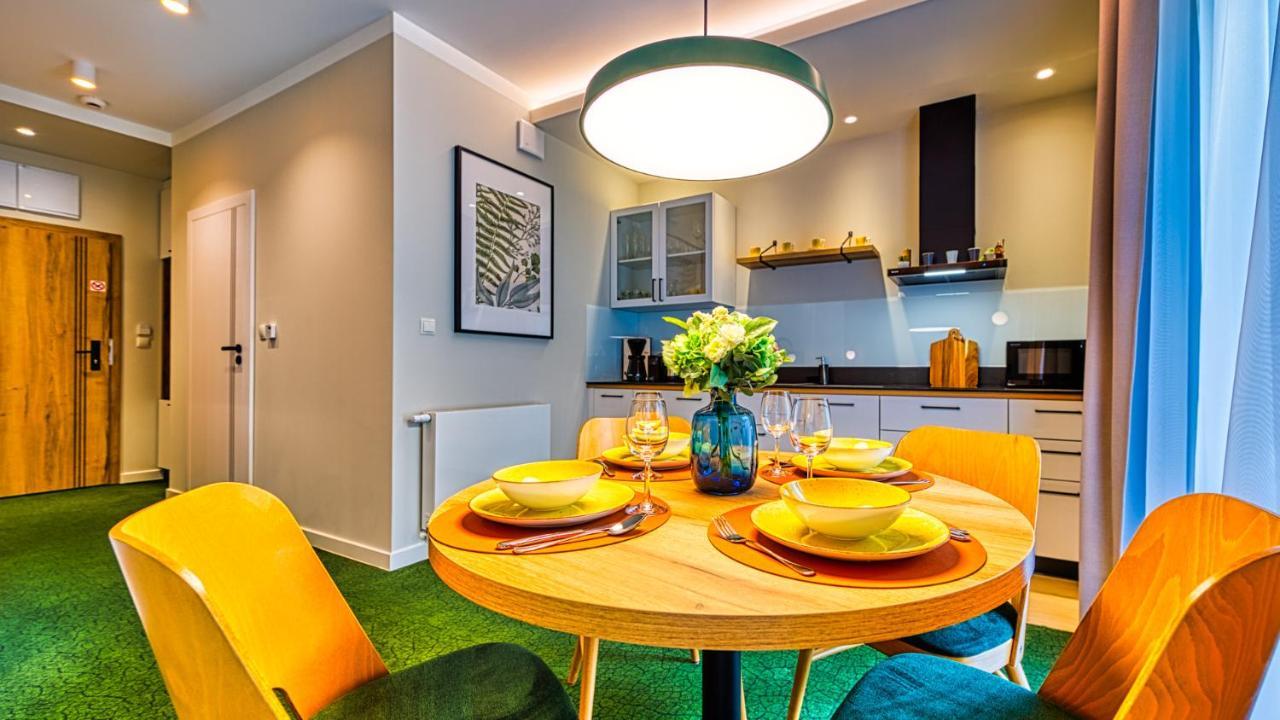 Apartamenty Vip Centrum - Wczasowa 17 By Royal Aparts Swieradow-Zdroj Bagian luar foto