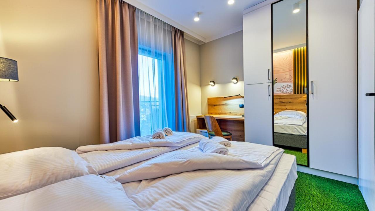 Apartamenty Vip Centrum - Wczasowa 17 By Royal Aparts Swieradow-Zdroj Bagian luar foto