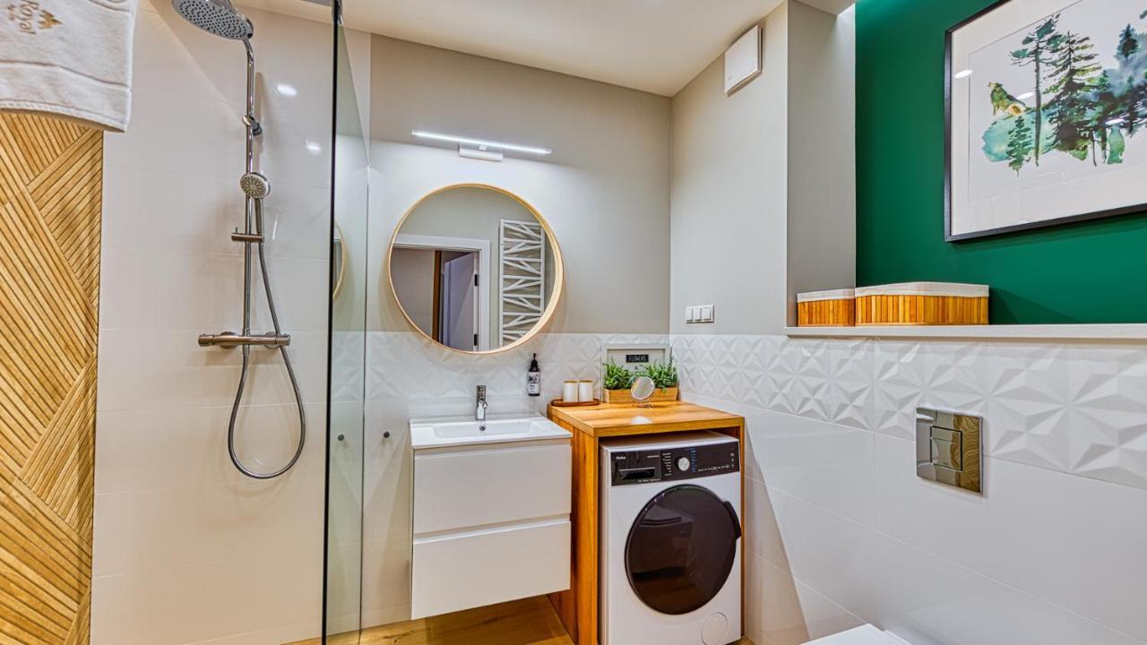 Apartamenty Vip Centrum - Wczasowa 17 By Royal Aparts Swieradow-Zdroj Bagian luar foto